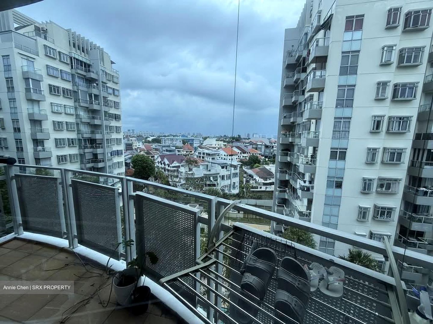 Starville (D14), Condominium #570218401